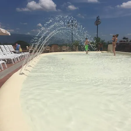 Norcenni Hotel apartamentowy